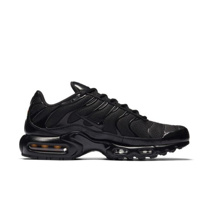 Nike Air Max Plus TN "Triple Black"