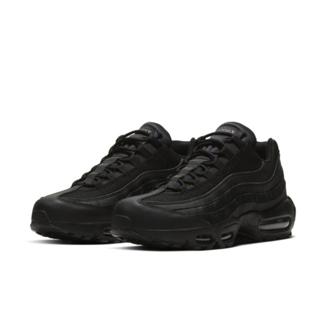 Nike Air Max 95 "Triple Black"