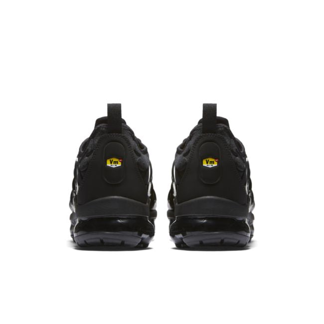 Nike Air Vapormax Plus "Triple Black"