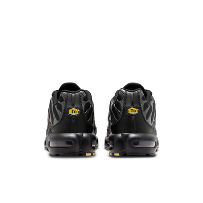 Nike Air Max Plus TN "Black & University Red"